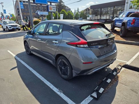 Used 2023 Nissan Leaf SV Plus FWD image 7