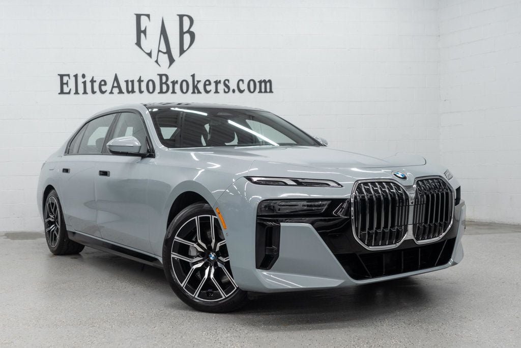 Used 2026 BMW 740i xDrive AWD/4WD image 59