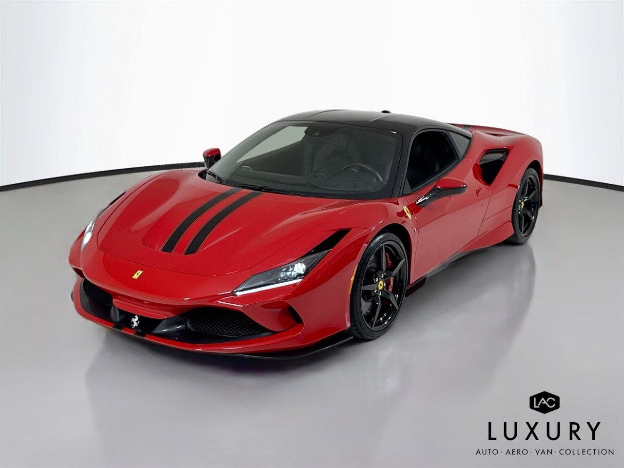 Used 2021 Ferrari F8 Tributo RWD image 4