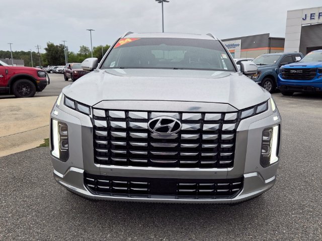 Used 2024 Hyundai Palisade Calligraphy AWD/4WD image 2