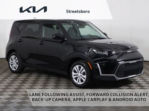 Certified 2025 Kia Soul LX FWD image 1