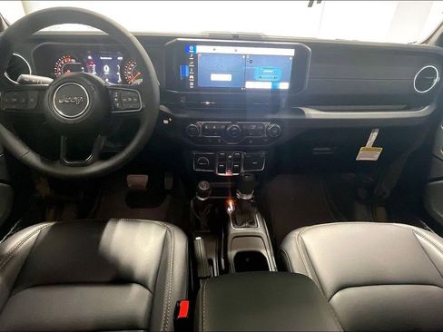New 2025 Jeep Gladiator Sport image 6