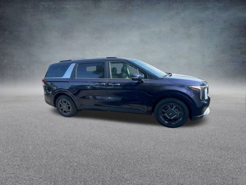 New 2026 Kia Carnival EX image 26
