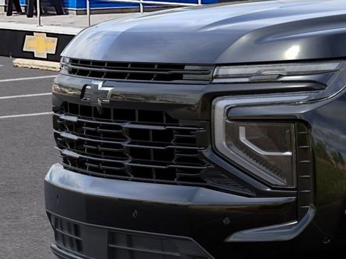 New 2026 Chevrolet Suburban RST w/ Comfort Package AWD/4WD image 13