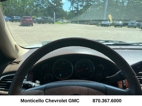 Used 2011 Chevrolet Tahoe LS w/ Convenience Package RWD image 14