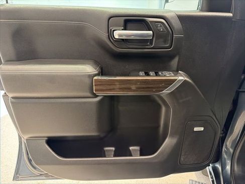 Used 2020 Chevrolet Silverado 1500 LT Trail Boss image 13