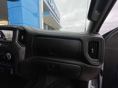 Certified 2024 Chevrolet Silverado 2500 W/T image 28