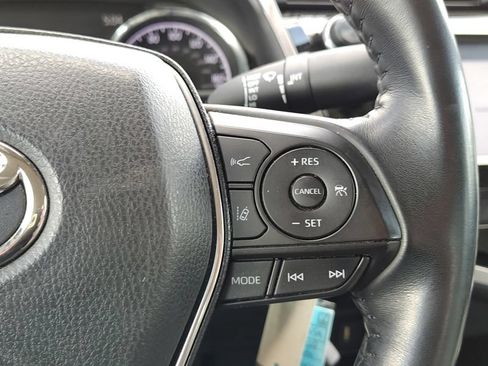 Used 2020 Toyota Camry SE AWD/4WD image 13