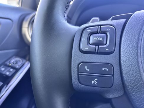 Used 2025 Lexus IS 350 F Sport RWD image 19