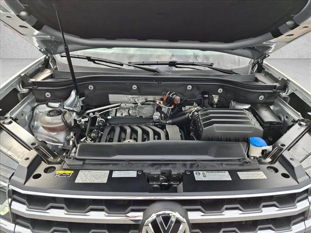 Used 2018 Volkswagen Atlas SE AWD/4WD image 24