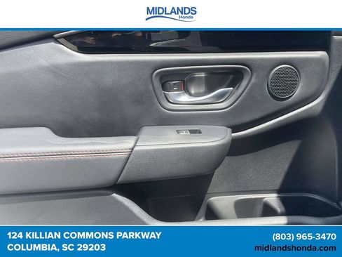 Certified 2025 Honda Pilot TrailSport image 14