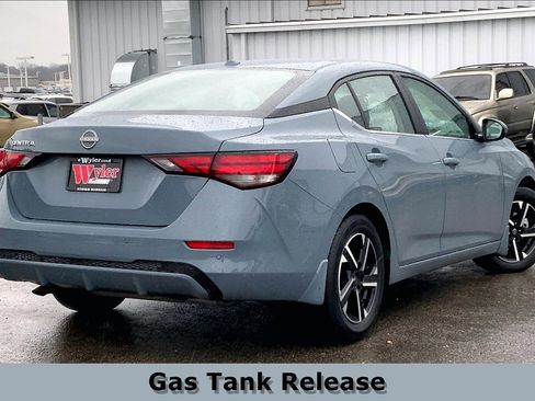 Used 2025 Nissan Sentra SV w/ All-Weather Package image 14