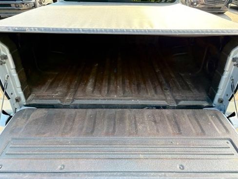 Certified 2023 Nissan Frontier PRO-4X w/ Technology Package AWD/4WD image 9