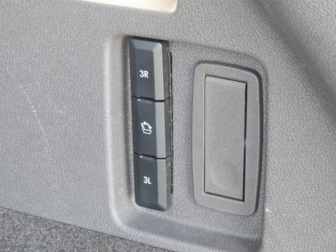 Used 2020 Lincoln Aviator Reserve RWD image 19