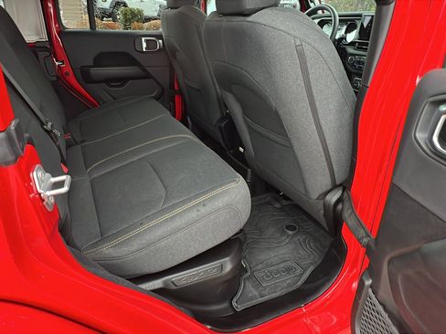 Used 2025 Jeep Wrangler Backcountry image 20