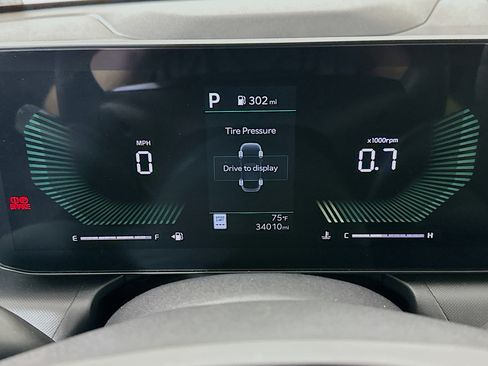 Used 2025 Kia K4 LXS image 19