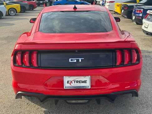Used 2020 Ford Mustang GT Premium image 3