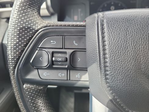 Used 2024 Toyota Tacoma SR AWD/4WD image 18