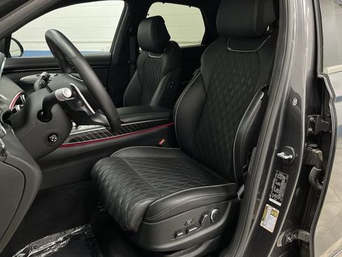 Used 2024 Genesis GV70 3.5T Sport w/ Sport Prestige Package image 4