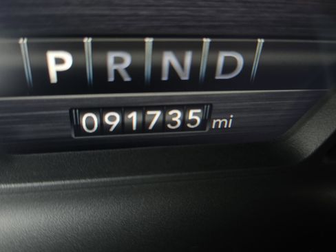 Used 2020 RAM 1500 Laramie AWD/4WD image 25