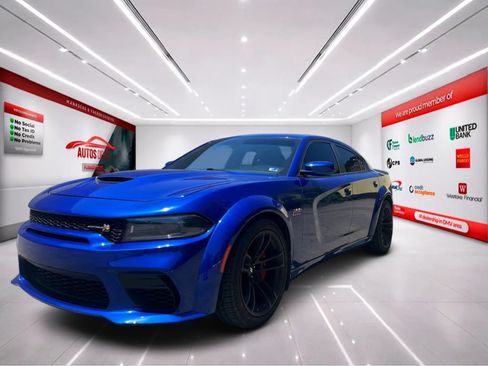 Used 2022 Dodge Charger Scat Pack RWD image 4
