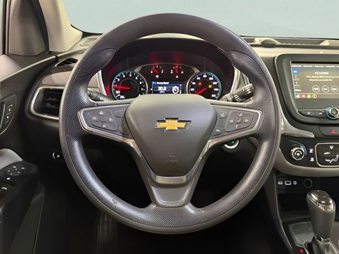 Used 2019 Chevrolet Equinox LT image 11