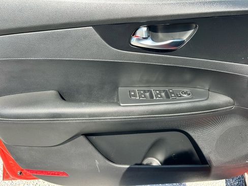 Used 2021 Kia Forte GT-Line w/ GT-Line Premium Package FWD image 8
