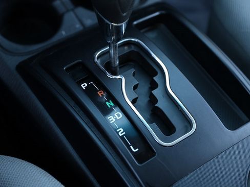 Used 2014 Toyota Tacoma PreRunner image 22