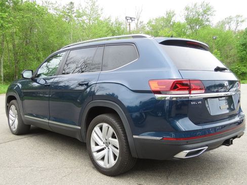 Used 2021 Volkswagen Atlas SEL AWD/4WD image 7