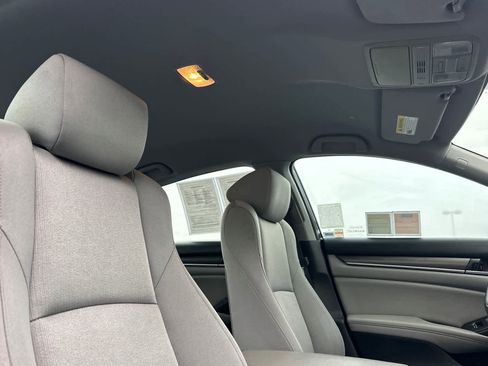 Used 2020 Honda Accord LX image 17