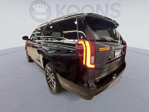 Used 2025 Ford Expedition Max Platinum image 2