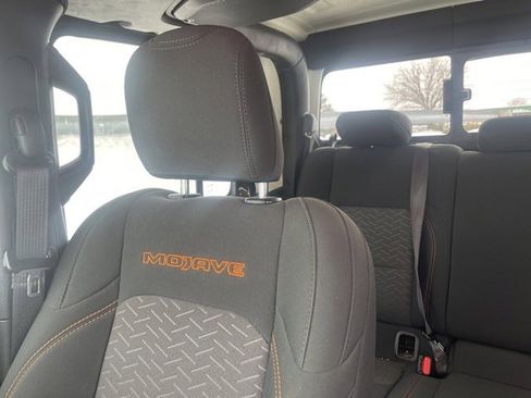 Used 2021 Jeep Gladiator Mojave image 15