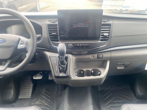 New 2026 Ford Transit 250 148 Medium Roof Extended AWD w/ Load Area Protection Package image 18
