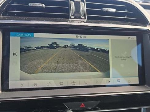 Used 2020 Jaguar XE S image 12