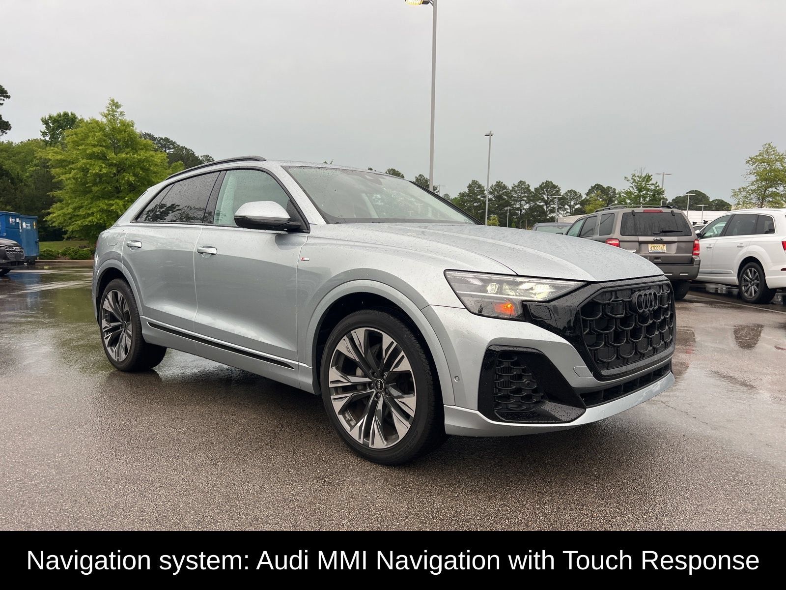 Used 2025 Audi Q8 Premium Plus w/ Premium Plus Package AWD/4WD image 3