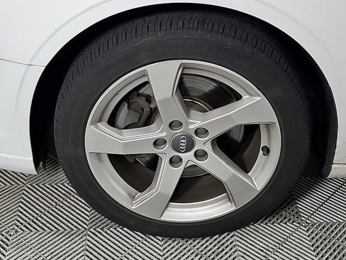 Used 2019 Audi A3 2.0T Premium image 8