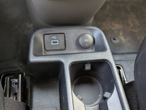 Used 2022 Ford Transit Connect XL image 33