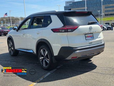 Certified 2023 Nissan Rogue SL w/ SL Premium Package AWD/4WD image 4