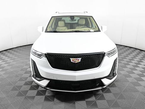 New 2025 Cadillac XT6 Sport w/ Platinum Package image 2