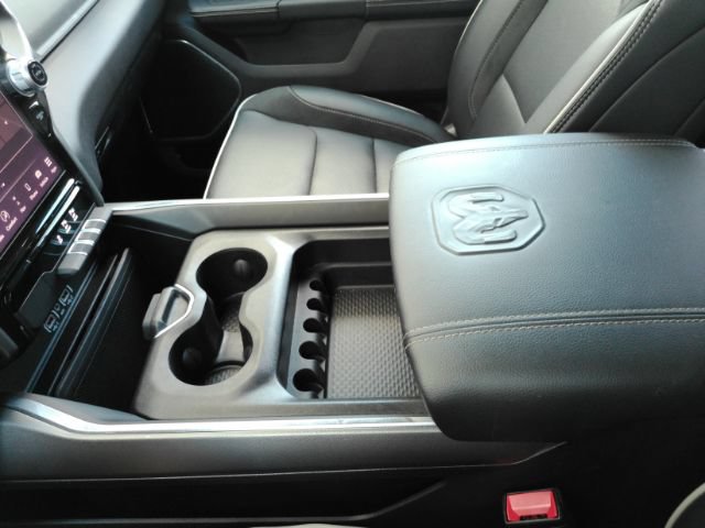 Used 2026 RAM 1500 Laramie AWD/4WD image 37