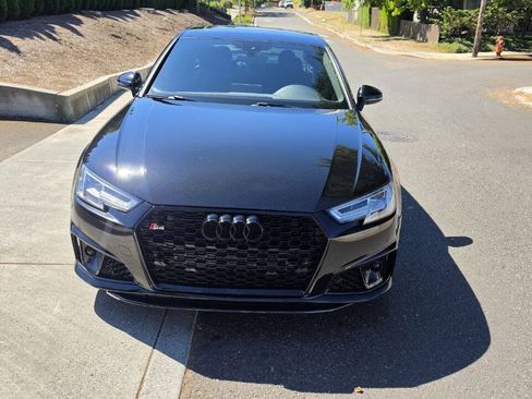 Used 2019 Audi S4 Premium Plus w/ Premium Plus Package AWD/4WD image 2