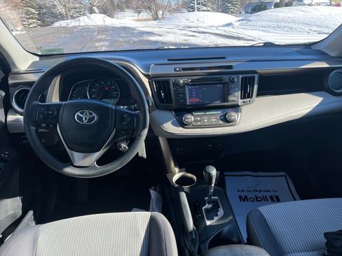 Used 2013 Toyota RAV4 XLE image 24