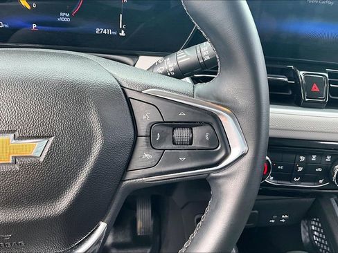 Used 2024 Chevrolet TrailBlazer LT w/ LT Cold Weather Package FWD image 12