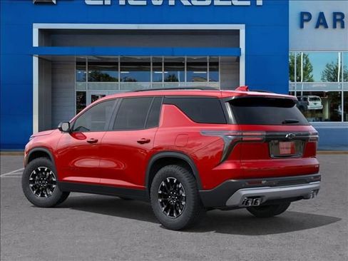 New 2026 Chevrolet Traverse Z71 w/ Enhanced Driving Package AWD/4WD image 3