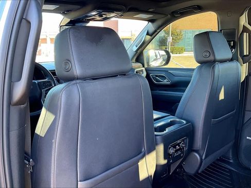 Used 2023 Chevrolet Tahoe Z71 w/ Luxury Package image 12