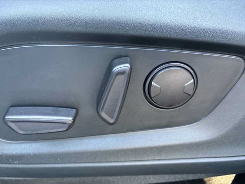 Used 2021 Ford Explorer Limited w/ Hybrid Equipment Group 310A RWD image 14