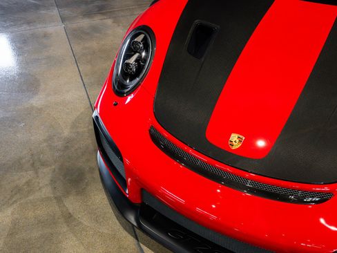 Used 2018 Porsche 911 GT2 RS RWD image 48