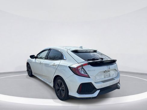 Used 2018 Honda Civic EX image 7
