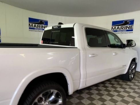 Used 2024 RAM 1500 Limited AWD/4WD image 2