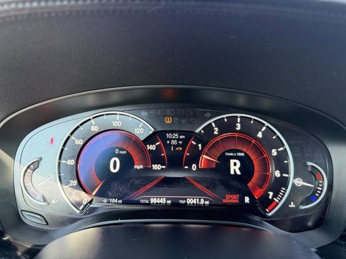 Used 2018 BMW 540i RWD image 25